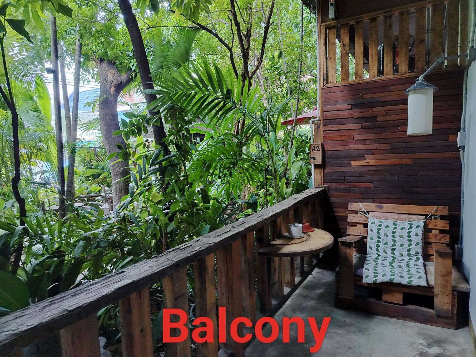 Oldy De Garden Aparthotel Chiang Mai Exteriör bild